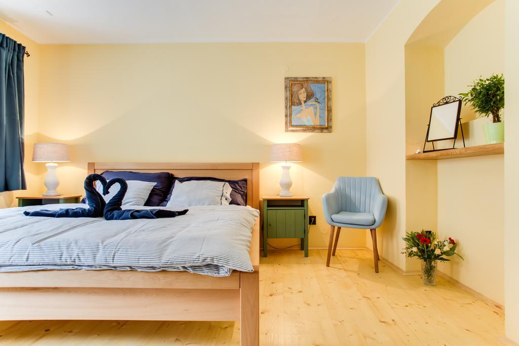 Amazing 5 Bedroom House Krumlov 82 - 4 Min Walk To Main Square Český Krumlov Εξωτερικό φωτογραφία